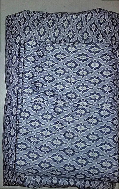 Amazon Basics 1 Twin Fitted Sheet 1 Standard Pillowcase Soft Microfiber 2 pcs