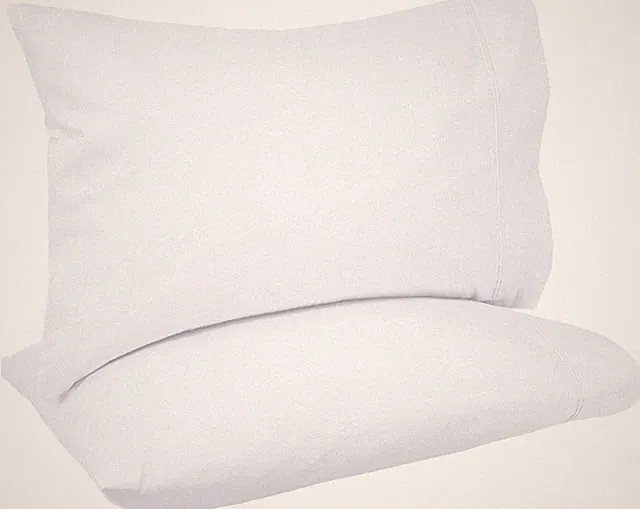 Amazon Basics 400 Thread Count Cotton Pillowcases, Standard, White