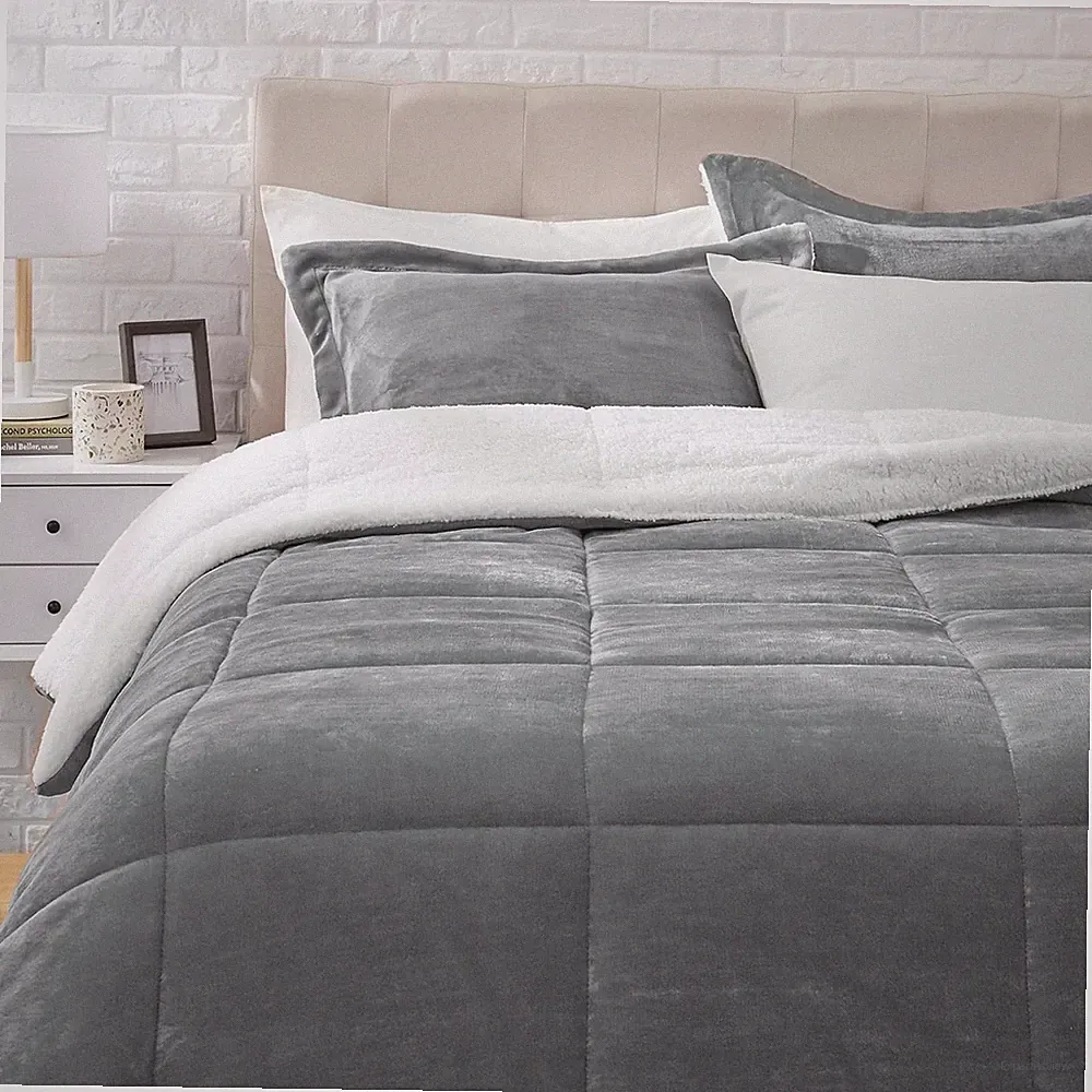 Amazon Basics Bedding Set Gray Micromink Sherpa 3-Piece KING Charcoal