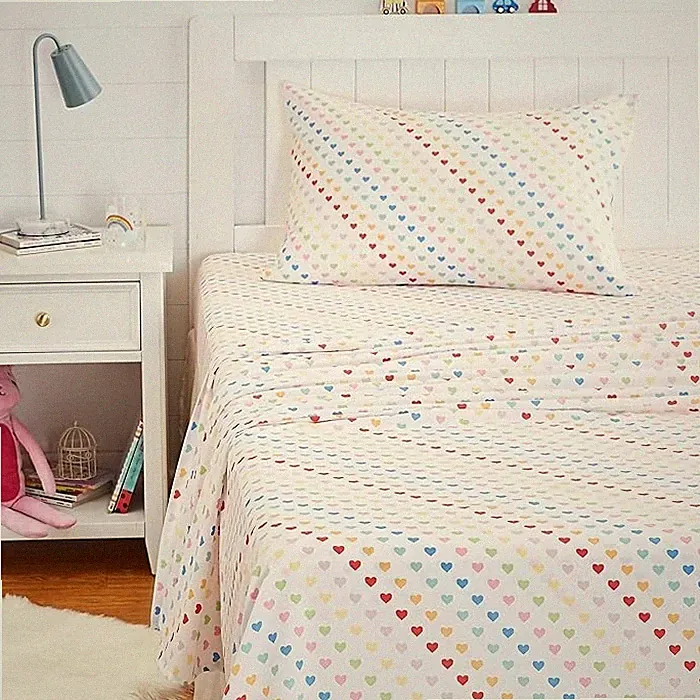 Amazon Basics Kids Rainbow Hearts Soft, Easy-Wash Microfiber Sheet Set -3 pcs