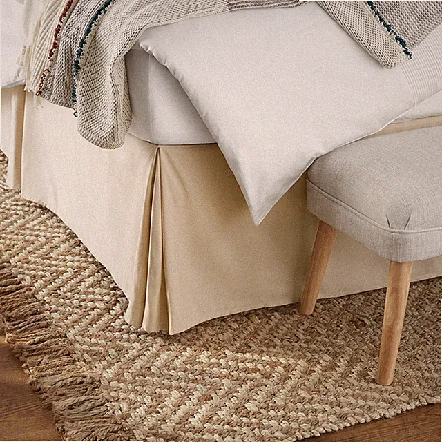 Amazon Basics Lightweight Pleated Bed Skirt, Machine Washable, Wrinkle Resistant