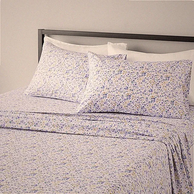 Amazon Basics Lightweight Super Soft, Breathable Easy Care Microfiber 4 Piece Be