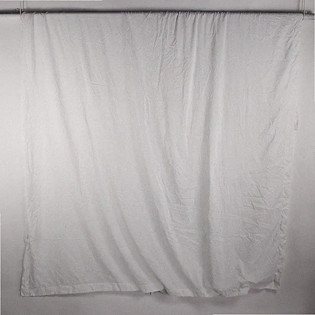 Amazon Basics Solid White Color Twin XL Sized Duvet Cover