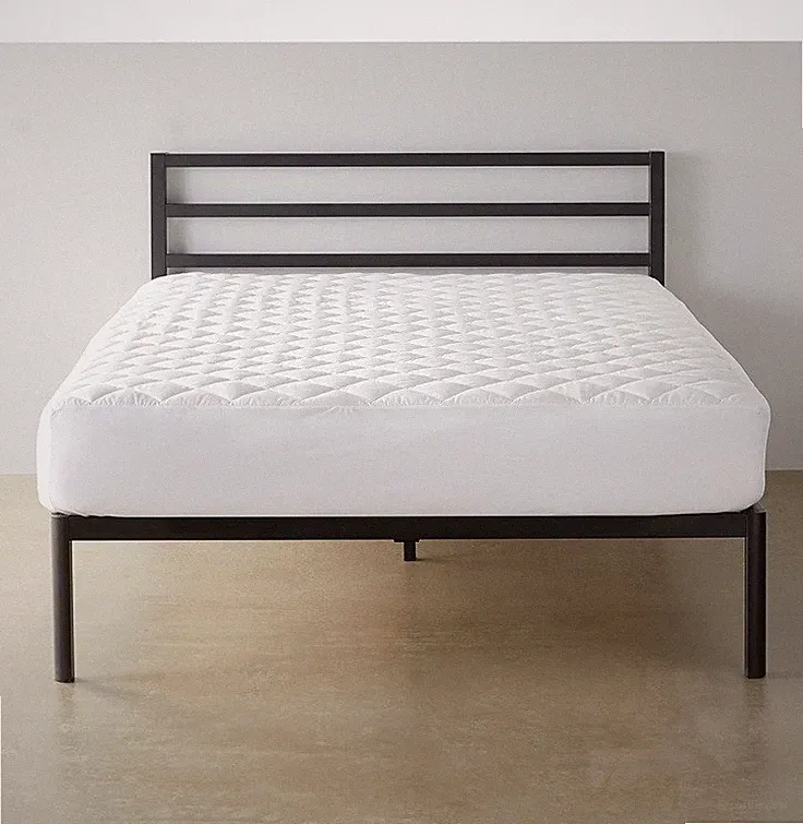 Amazon Basics Twin XL Mattress Pad – Quilted, White, Fitted