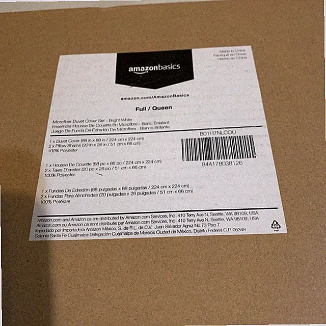 AmazonBasics Light-Weight Microfiber Duvet Cover Set Full/Queen Bright White New