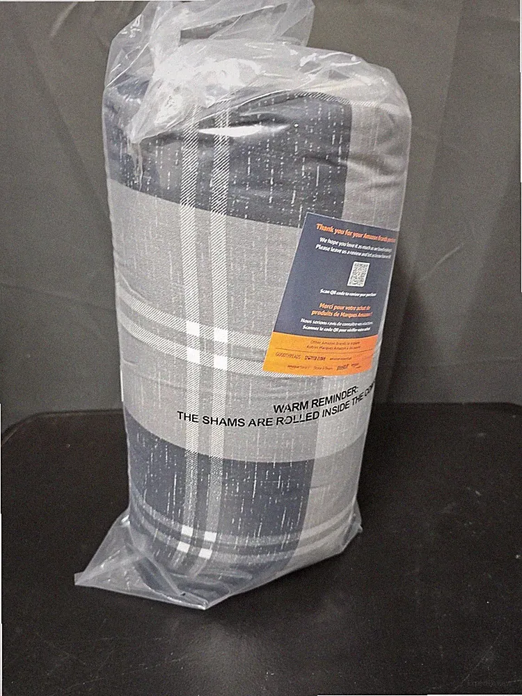 Full/Queen Size Reversible Microfiber Comforter And Shams - Amazon Basics