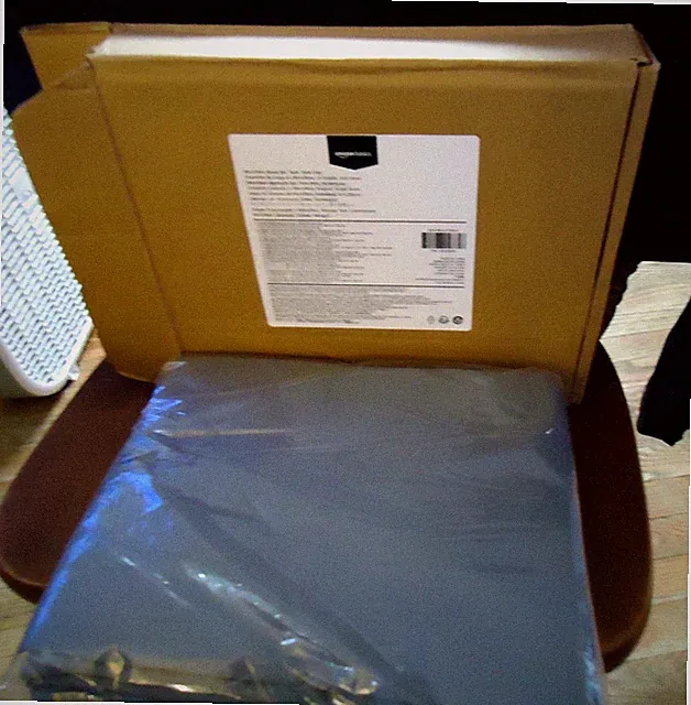 TWIN SHEET SET NEW IN BOX DARK GREY MICROFIBER SHEET SET AMAZON BASICS BRAND